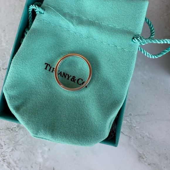 New Auth. Tiffany & Co. 1837 Concave Narrow Band Ring Sterling Silver size 5 - Picture 3 of 10